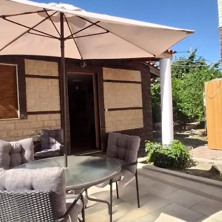 La Casa Di Tsabika Koskinou (Rhodes)